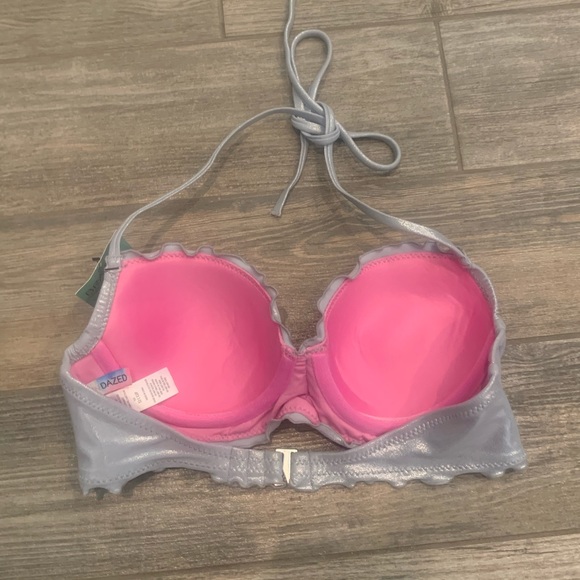 NWT SunDazed Nixie Silver Metallic Bikini Top Bra Sized 32C 32D or 34C Halter - Picture 4 of 8